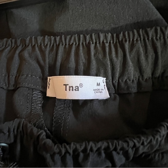 Aritzia | Tna Rush Pant Slim Track Pants Pull-On Joggers Zippers Black Size M - Picture 2 of 13